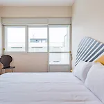 Incredible Duplex Penthouse & Terraces & Parking Appartement Porto