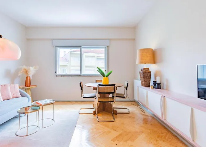 Incredible Duplex Penthouse & Terraces & Parking Apartment Porto