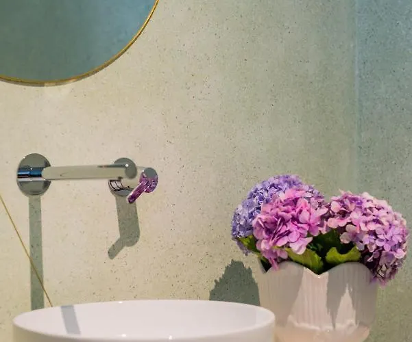 Incredible Duplex Penthouse & Terraces & Parking Apartment *